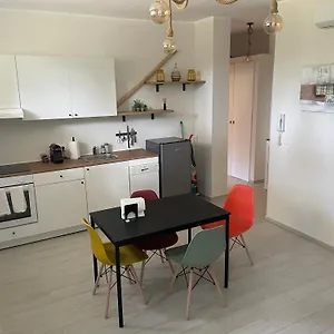 Marlene's San Remo
